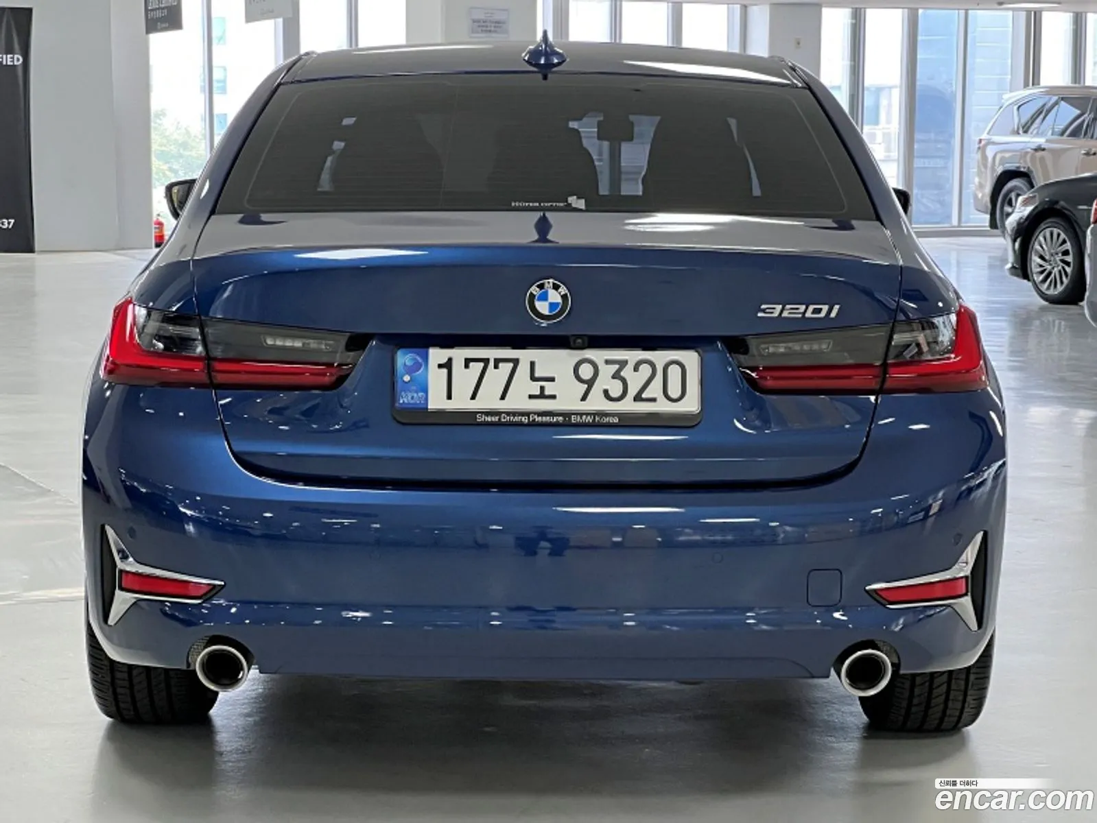 BMW 3 Series 2022 — 16