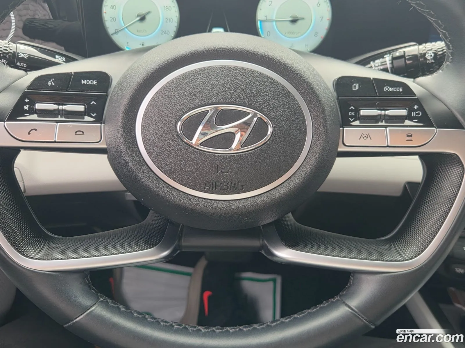 Hyundai Elantra 2021 — 7