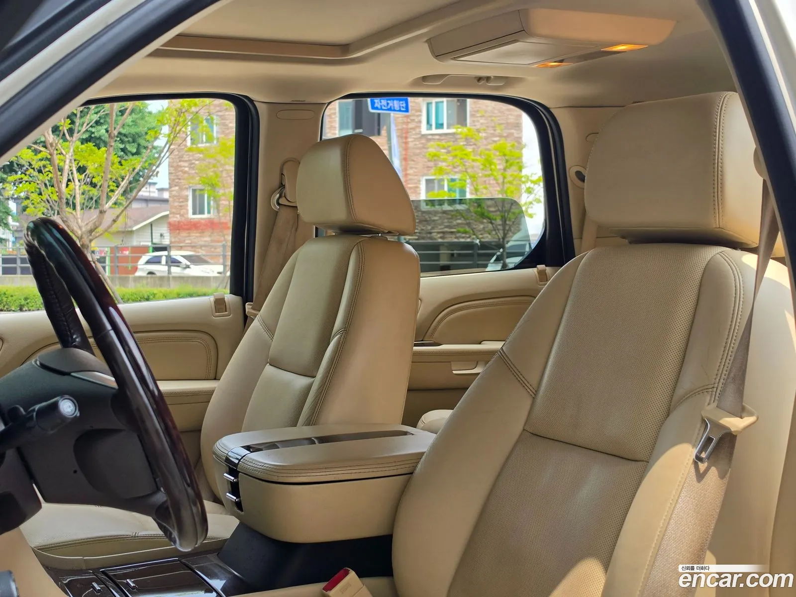 Cadillac Escalade 2008 — 10