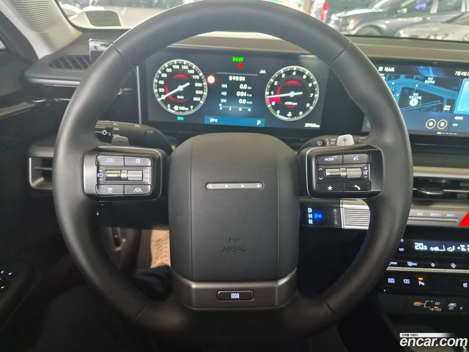 Hyundai Grandeur 2023 — 19