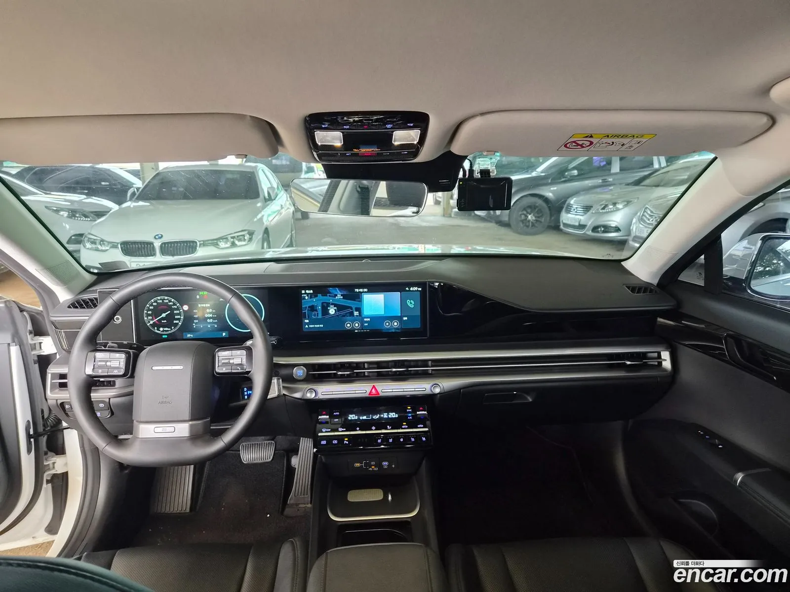 Hyundai Grandeur 2023 — 15