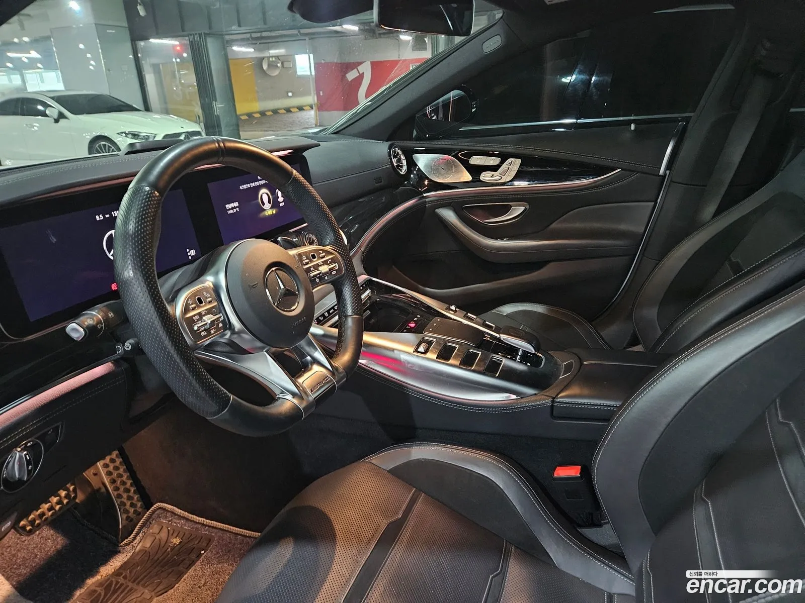 Mercedes-Benz AMG GT 2021 — 4