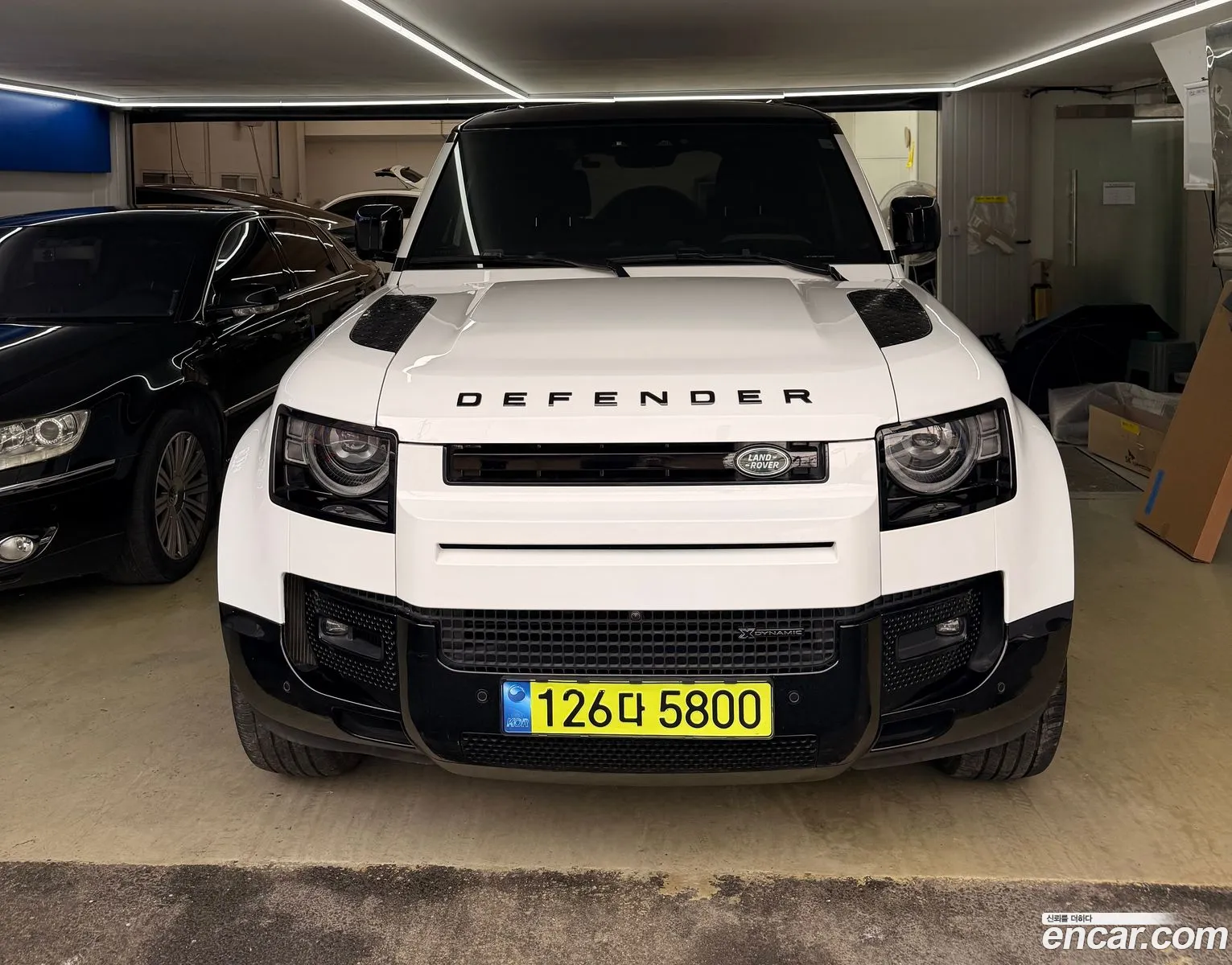 Land Rover Defender 2023 — 8
