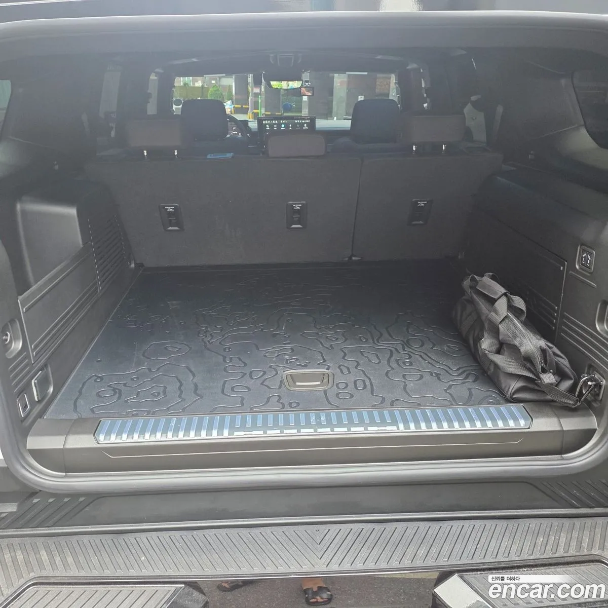 GMC Hummer EV 2026 — 16