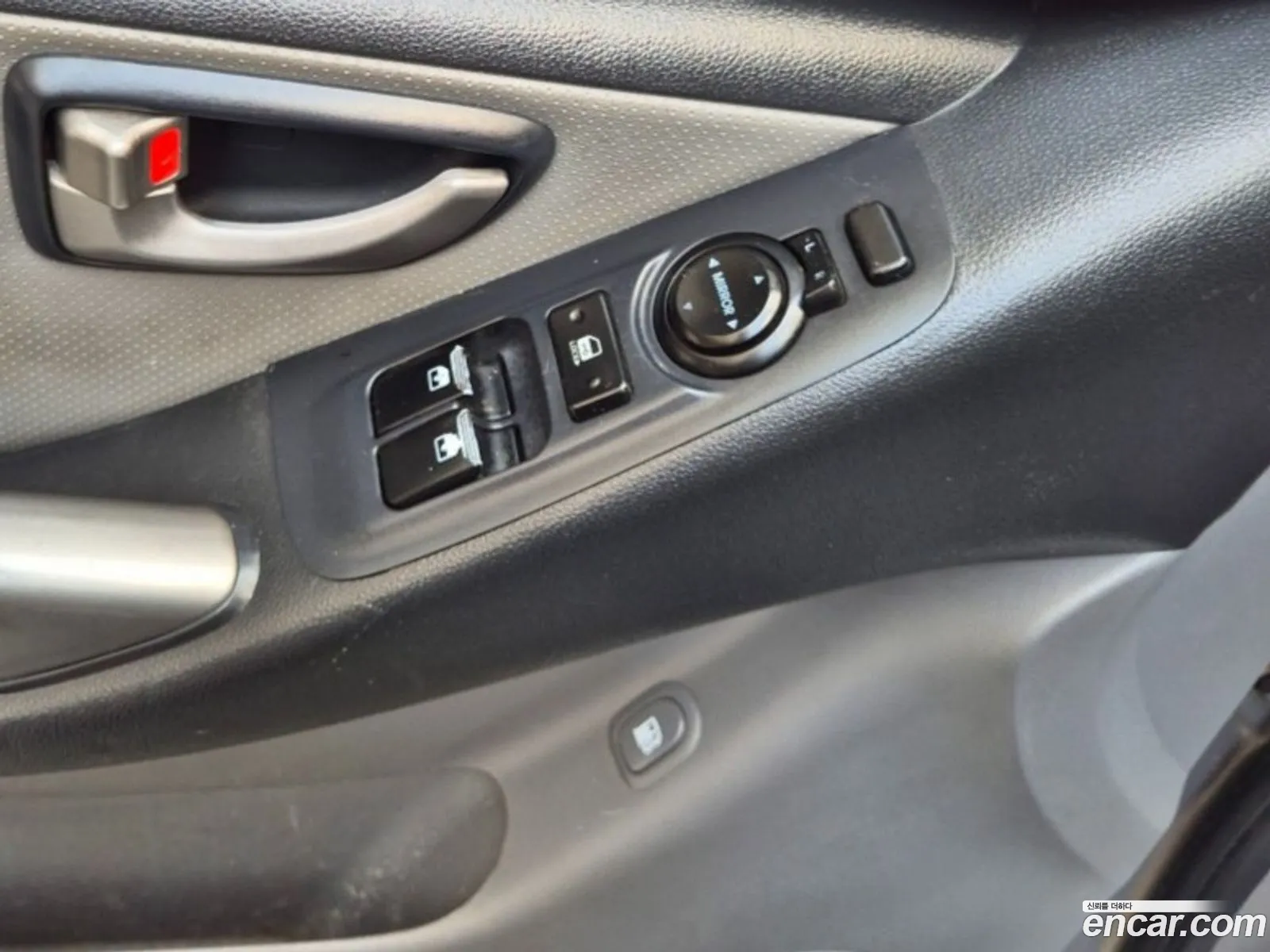 Hyundai Grand Starex 2015 — 3