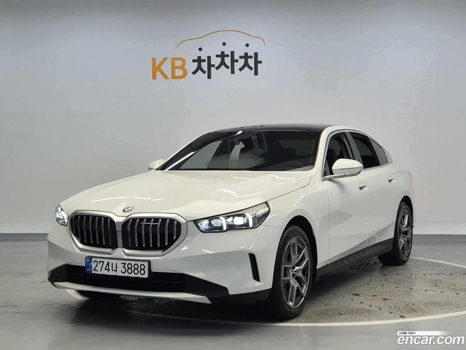 BMW 5 Series 2025 — 19