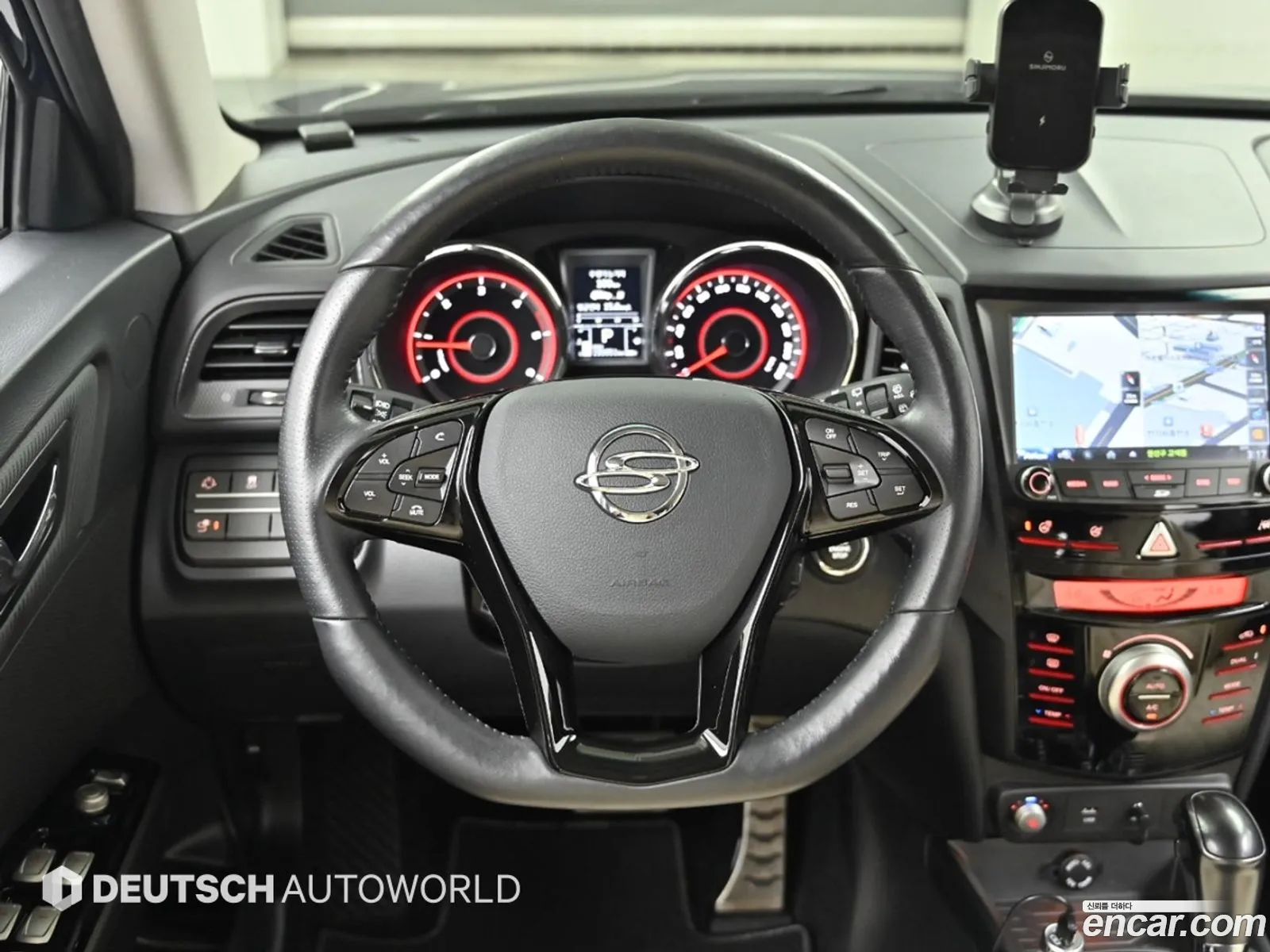 KG Mobility (SsangYong) Tivoli Air 2017 — 16