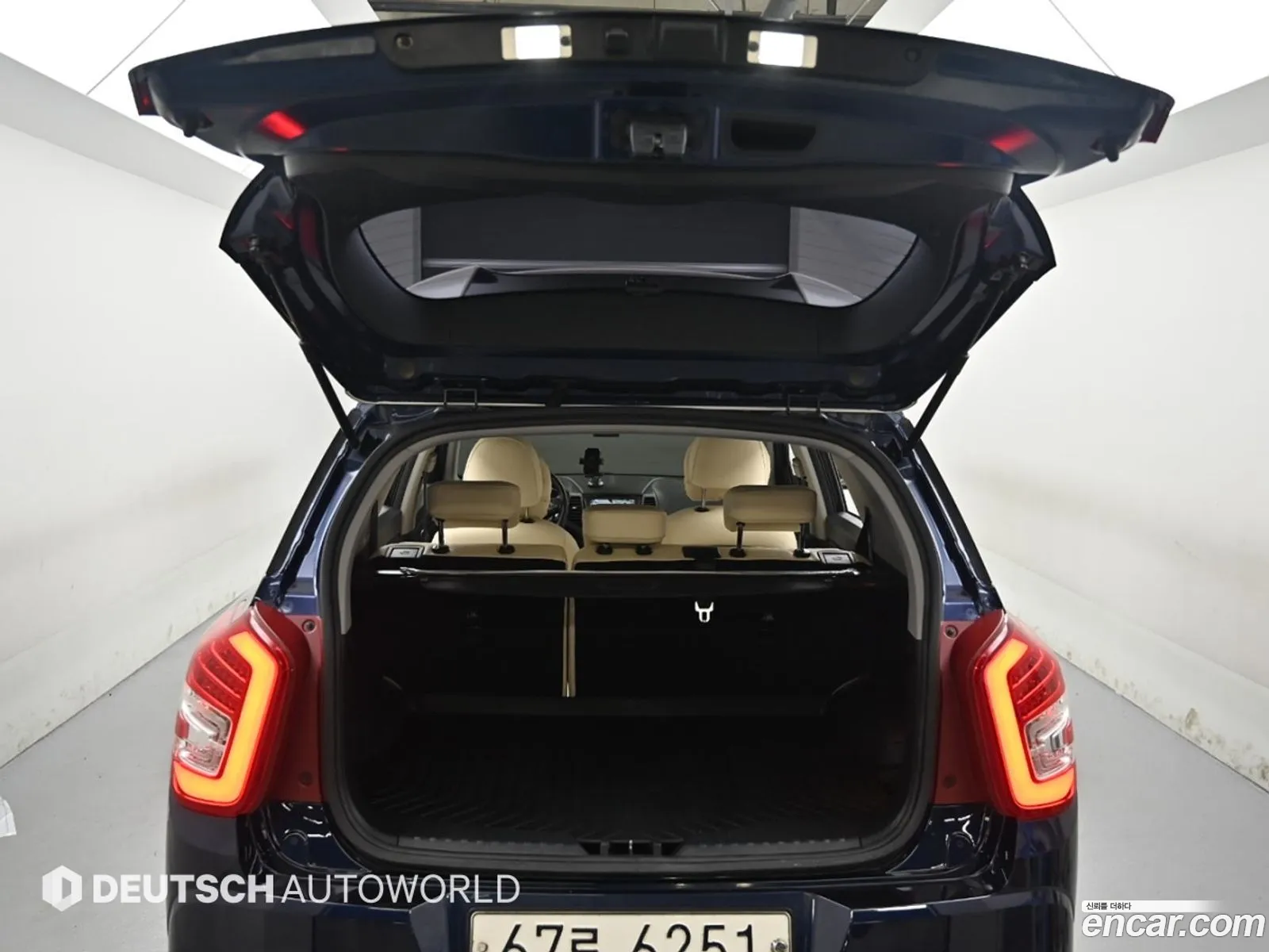 KG Mobility (SsangYong) Tivoli Air 2017 — 12