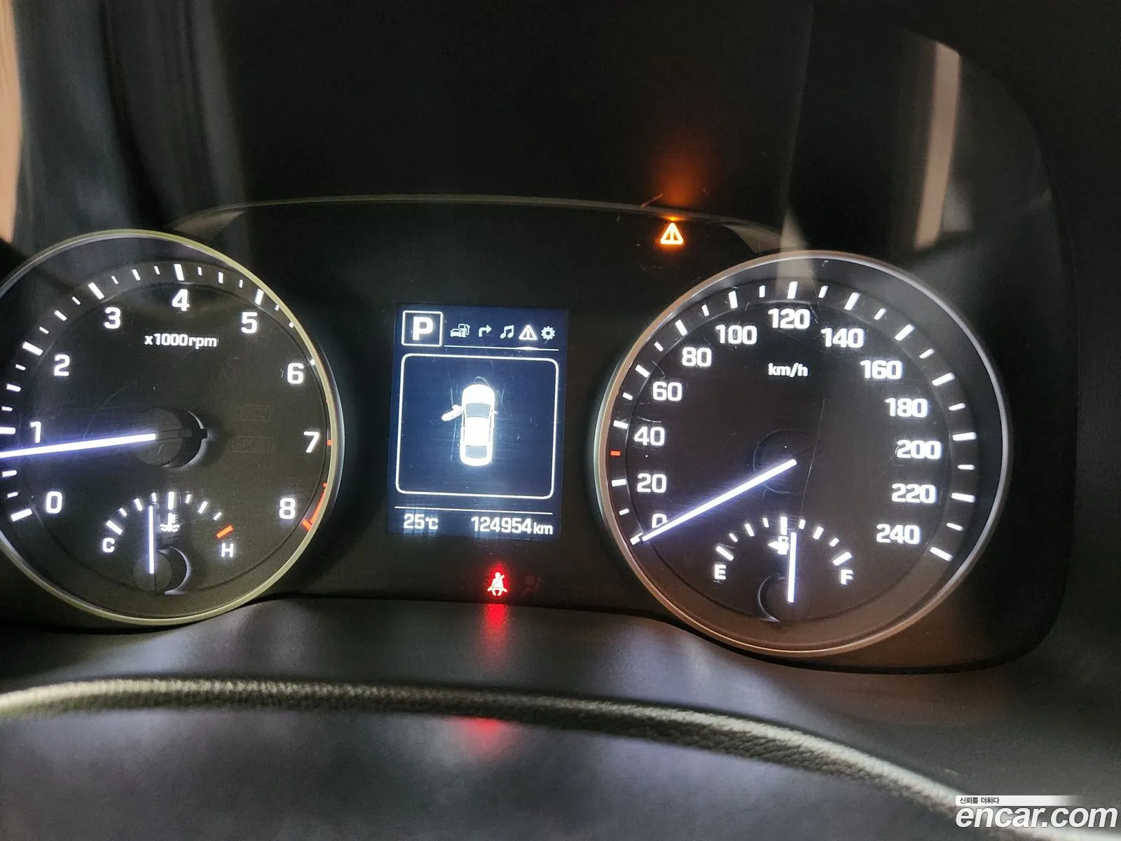 Hyundai Elantra AD 2017 — 7