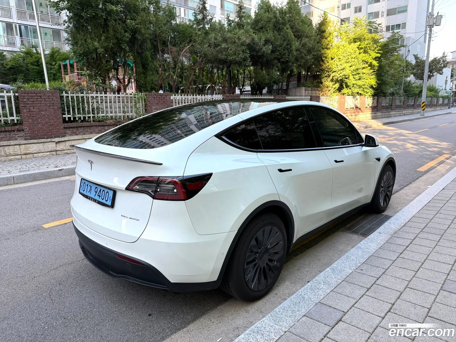 Tesla Model Y 2022 — 7