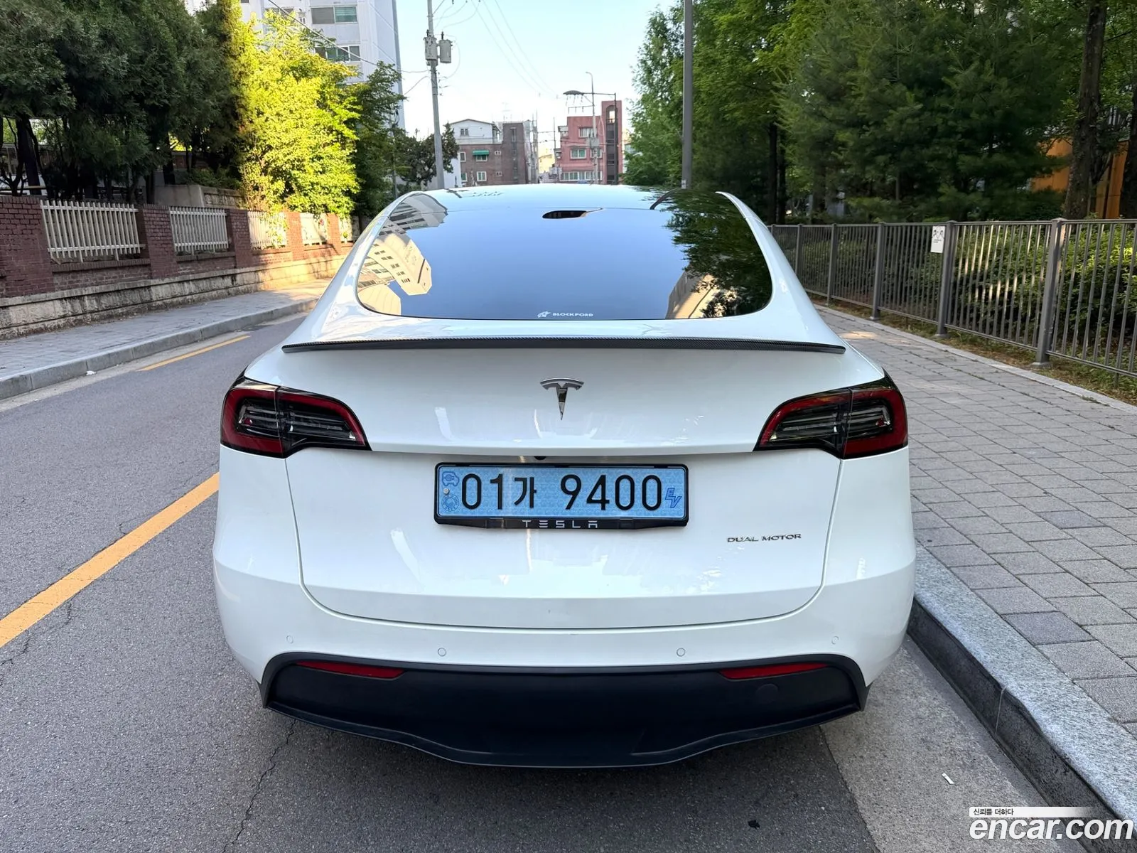 Tesla Model Y 2022 — 8