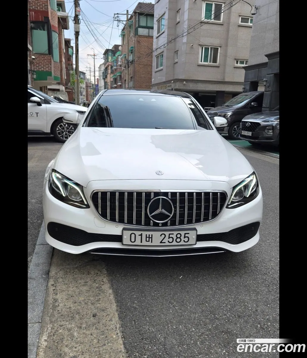 Mercedes-Benz E-Class W213 2017 — 18