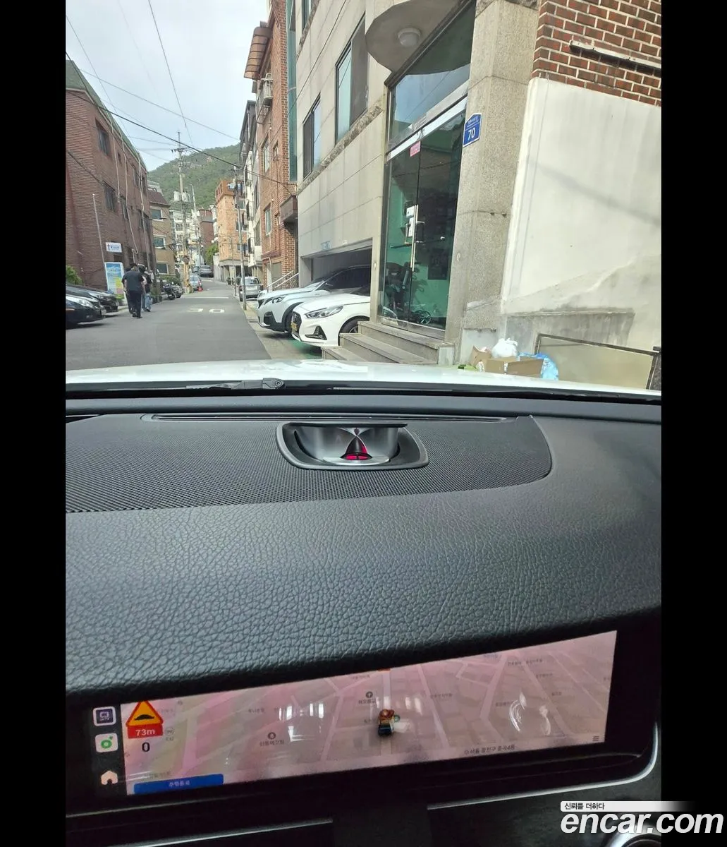 Mercedes-Benz E-Class W213 2017 — 19