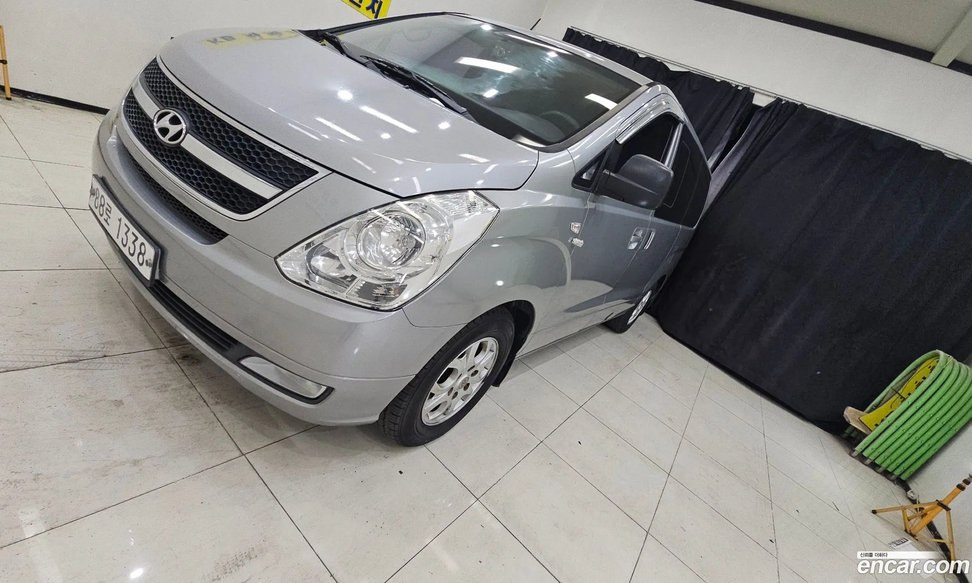 Hyundai Grand Starex 2015 — 2