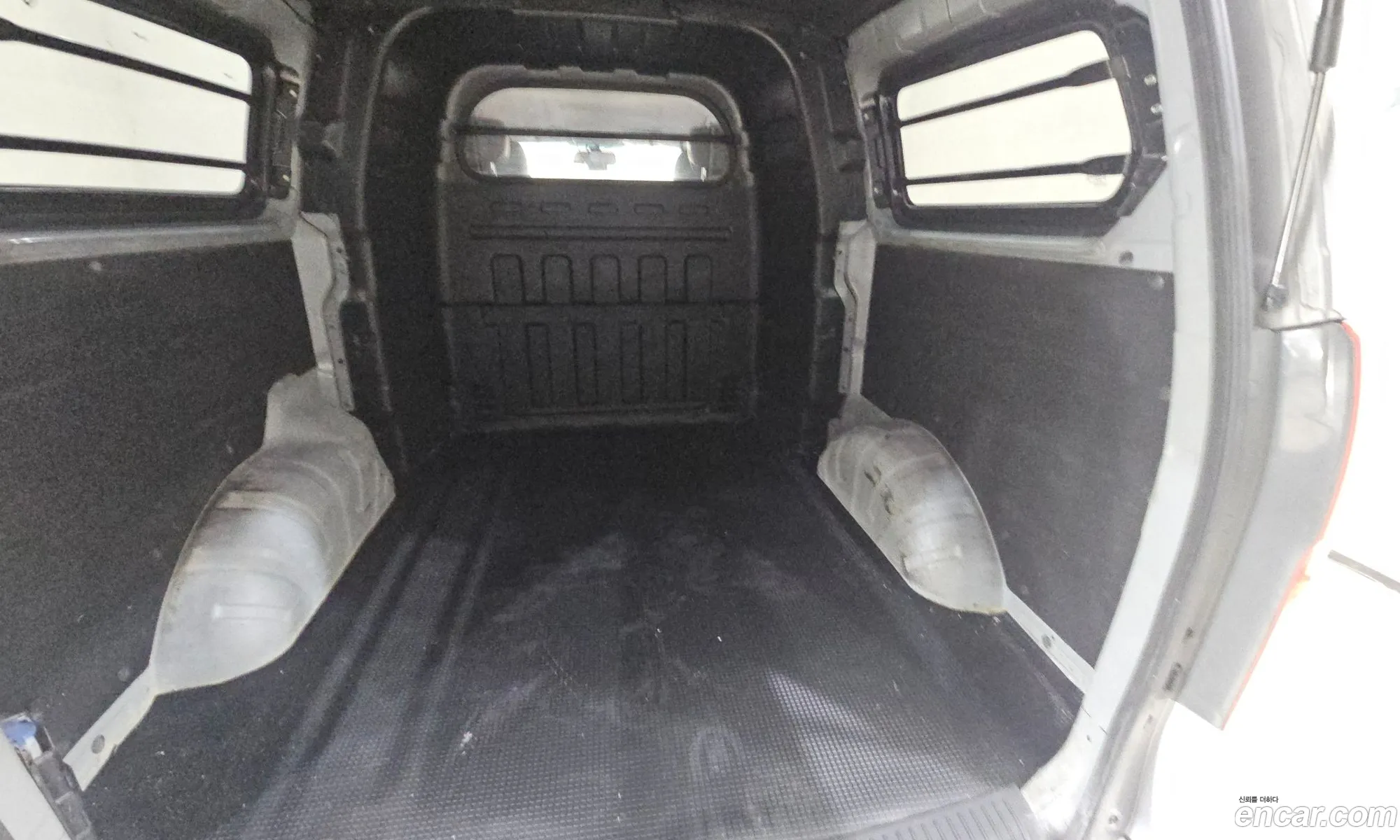 Hyundai Grand Starex 2015 — 11