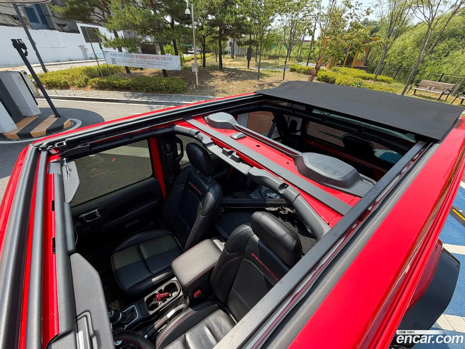 Jeep Wrangler 2021 — 18
