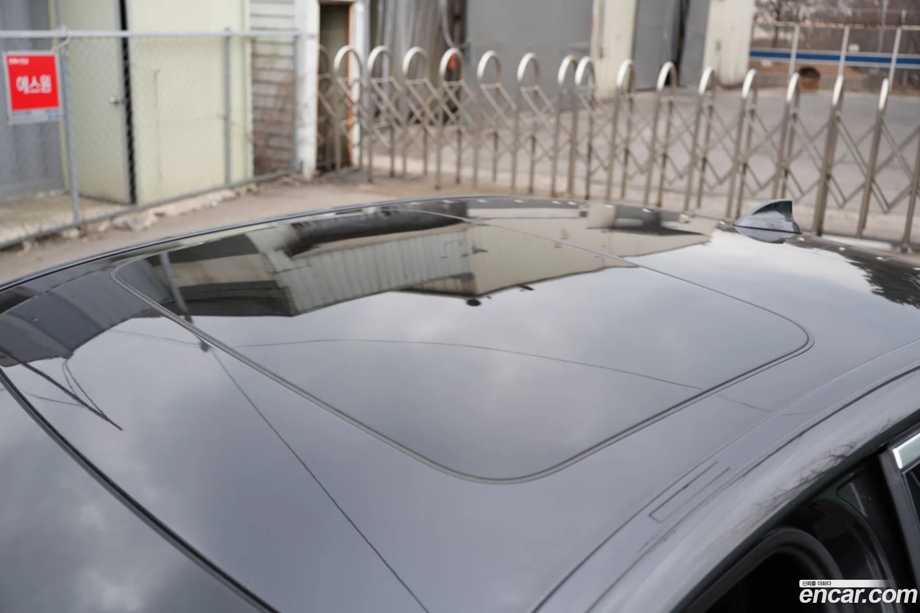 BMW 5 Series 2023 — 14