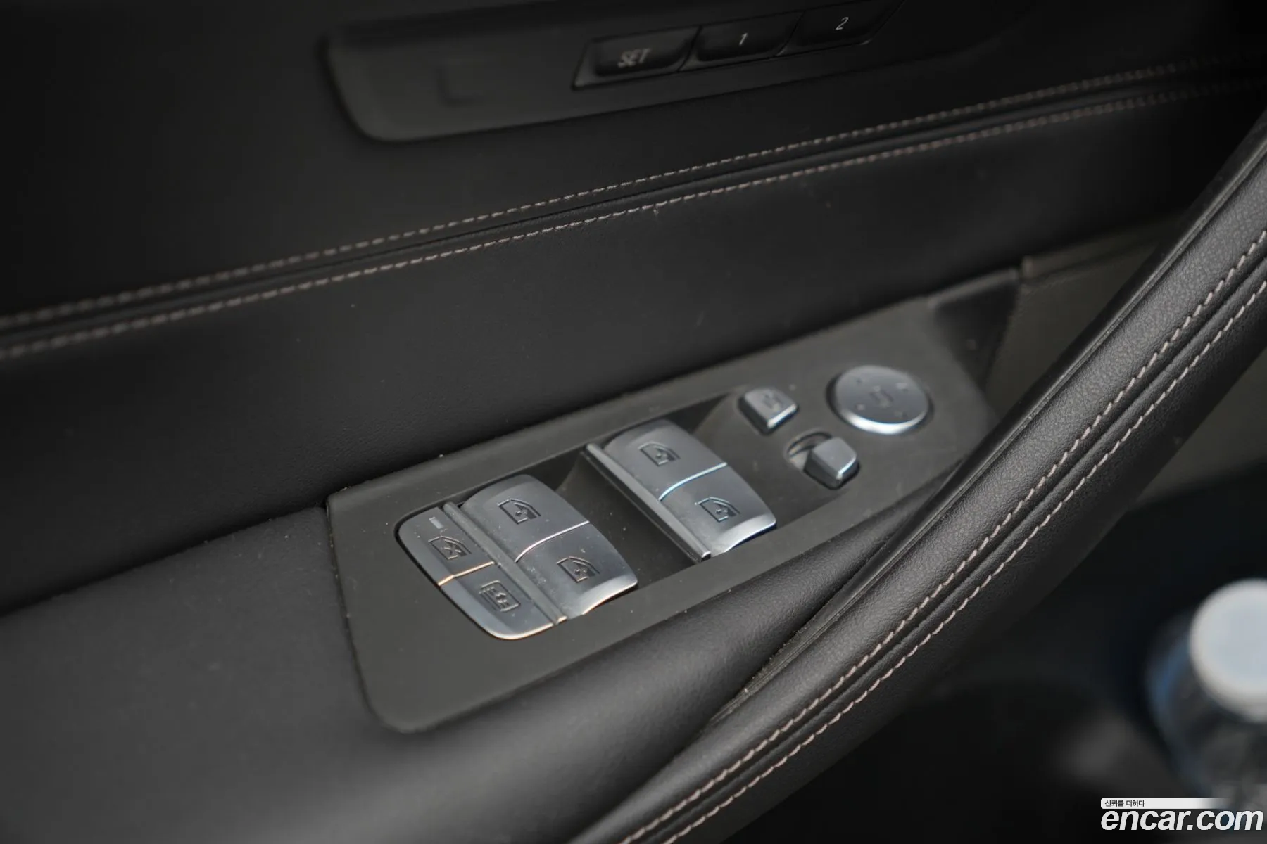 BMW 5 Series 2023 — 8