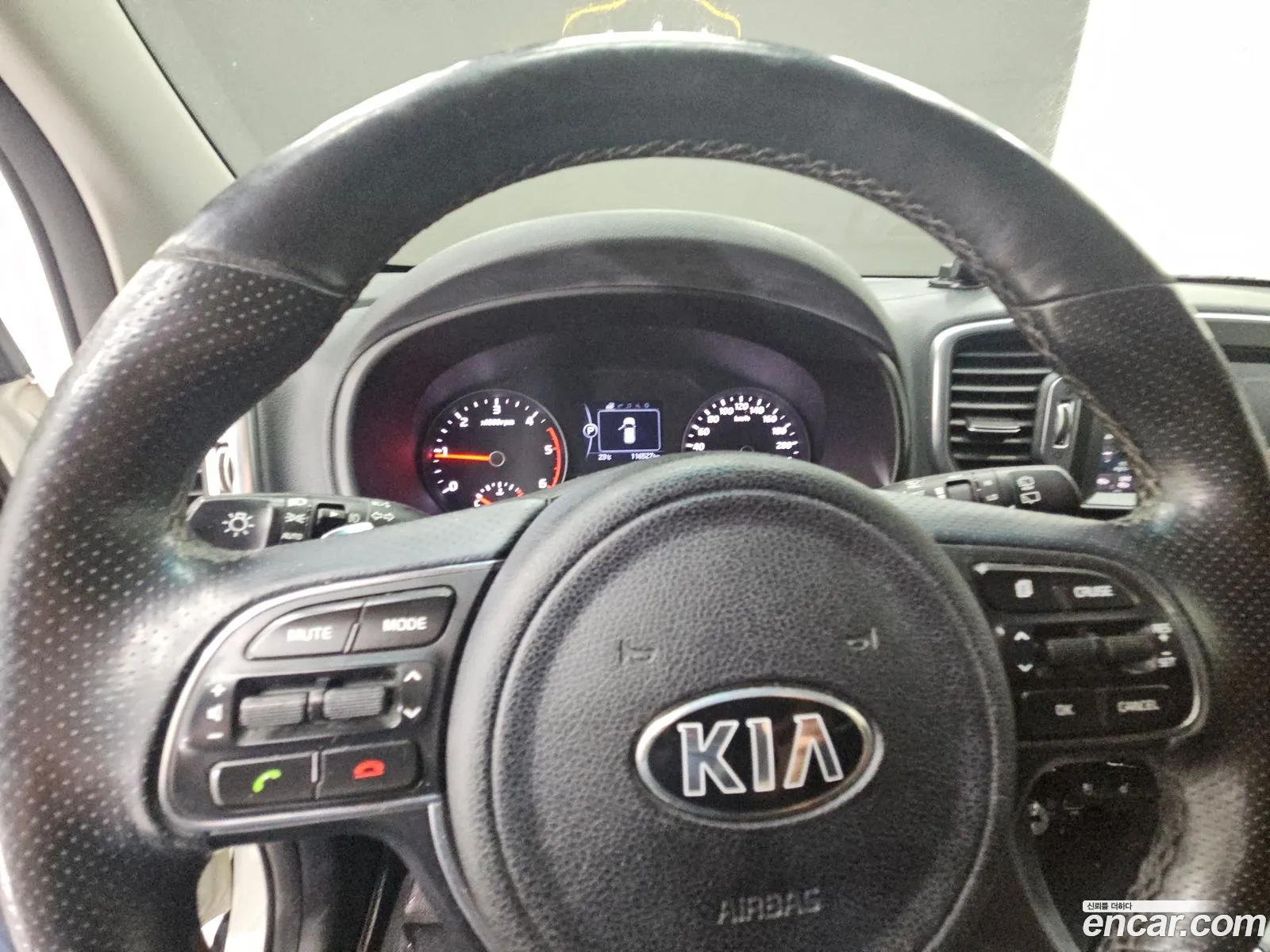 Kia Sportage 2016 — 10