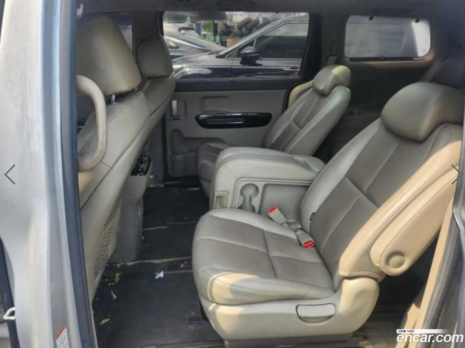 Kia Carnival 2014 — 17