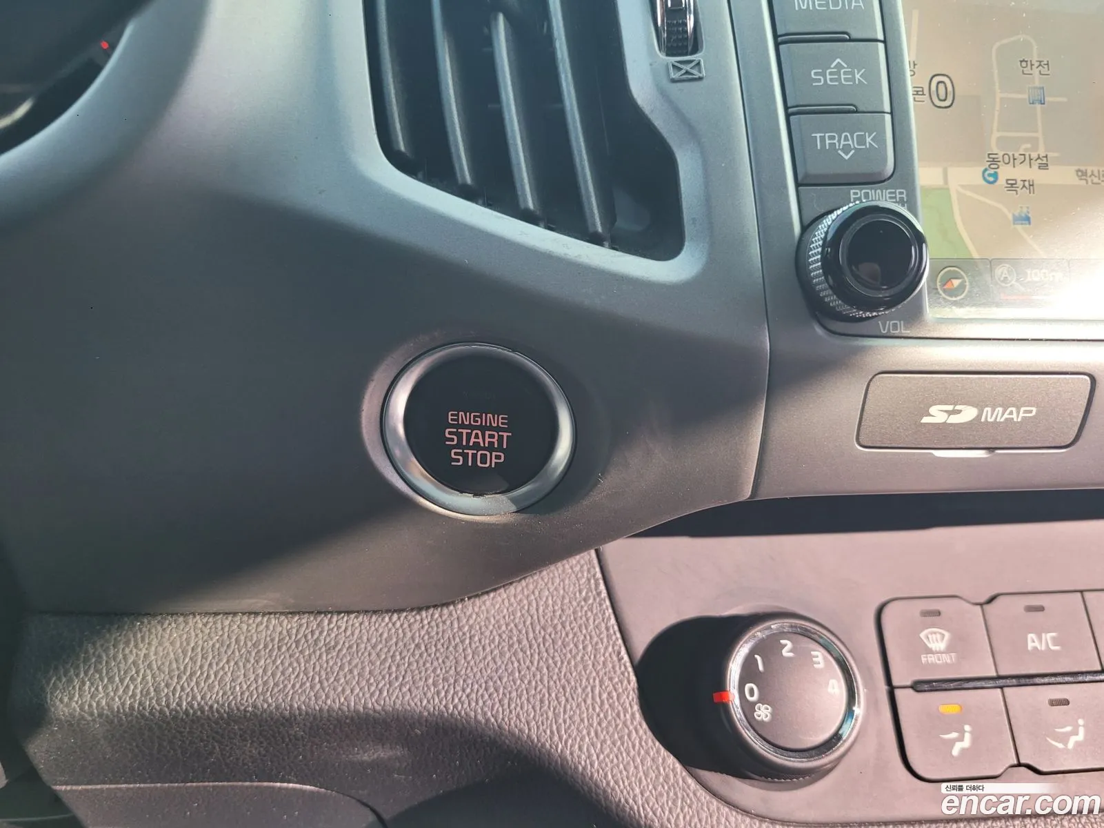 Kia Sportage R 2014 — 2