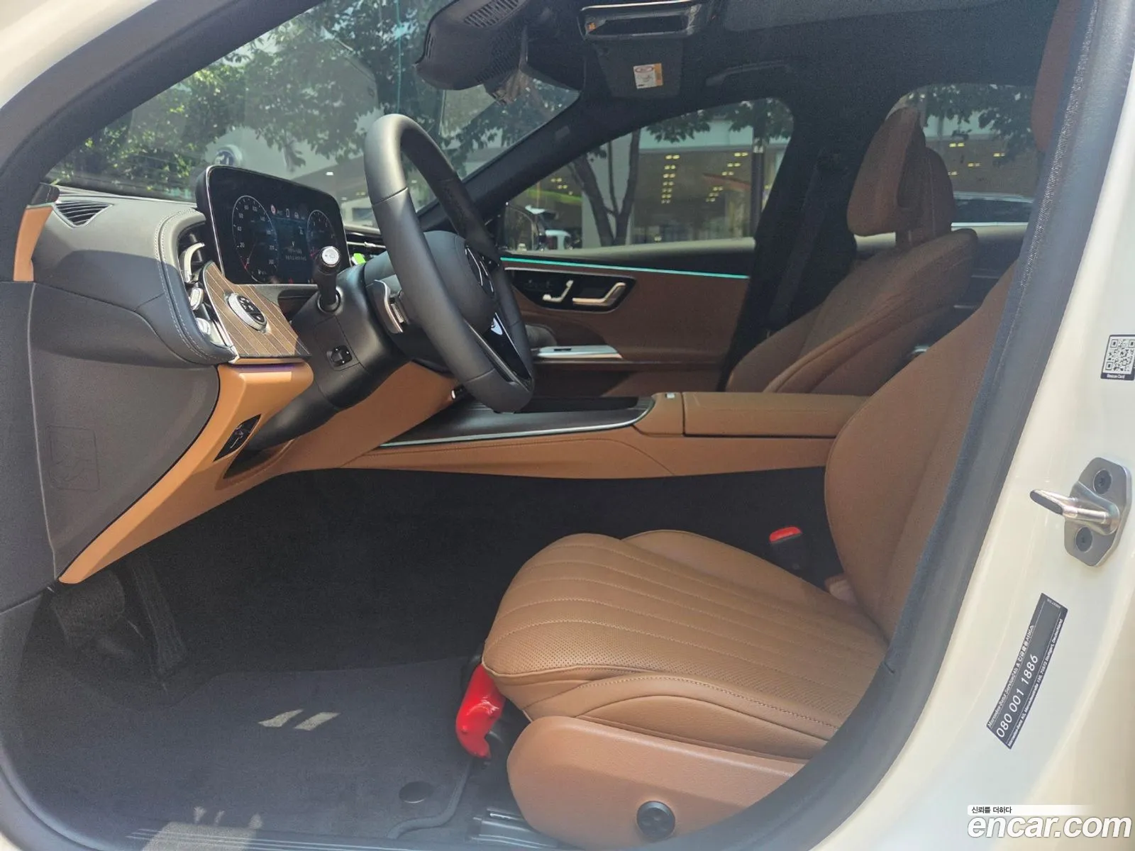 Mercedes-Benz E-Class W214 2026 — 6