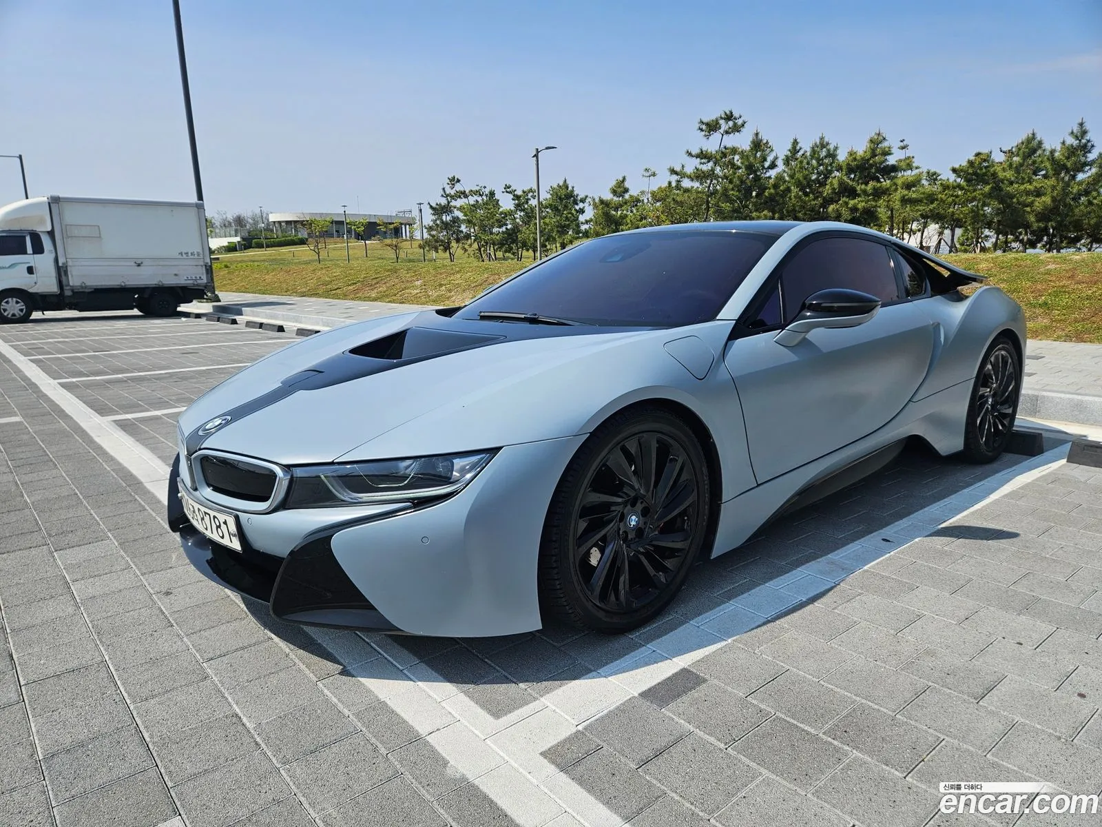 BMW i8 2016 — 10