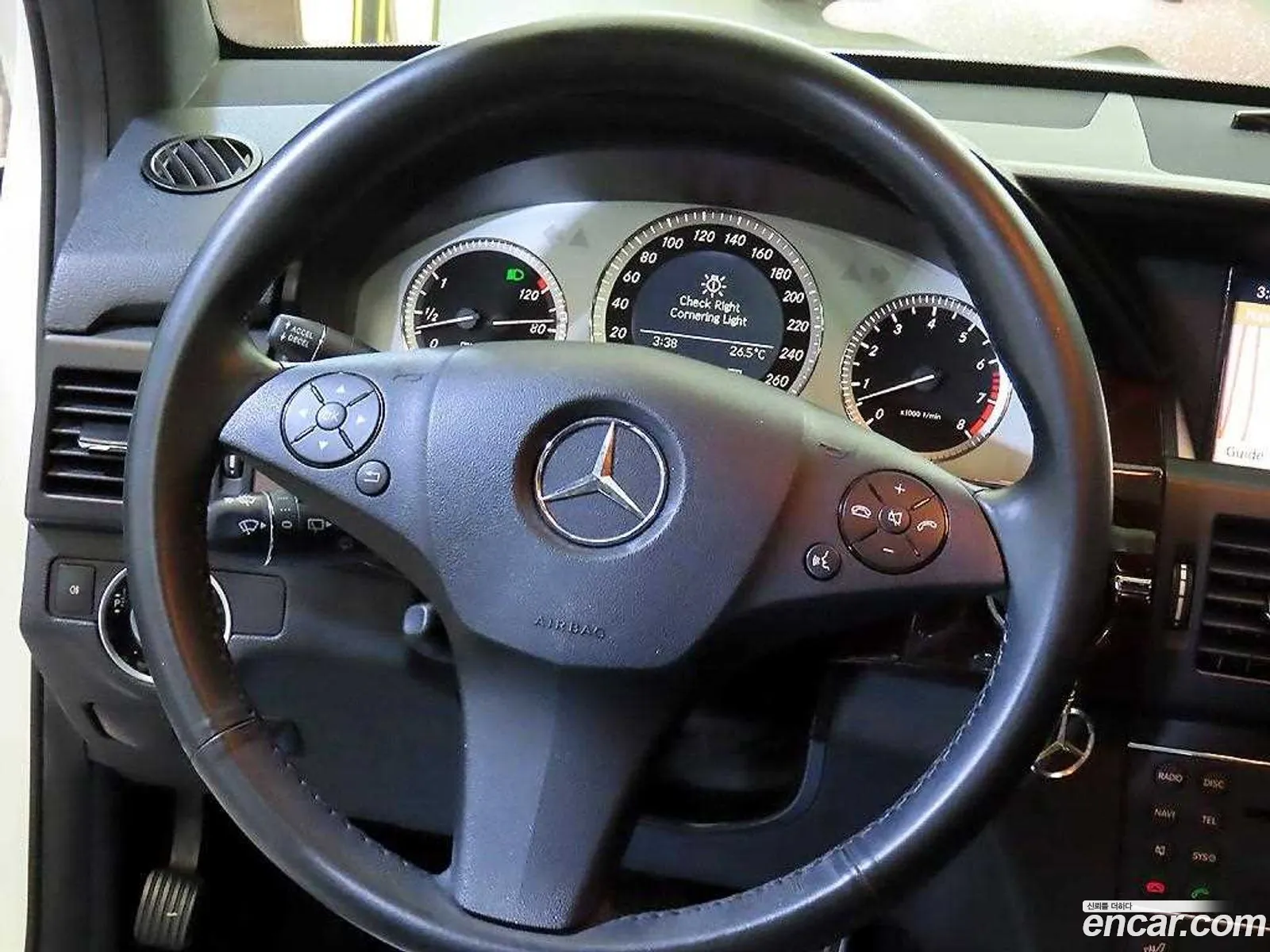 Mercedes-Benz GLK-Class X204 2011 — 7