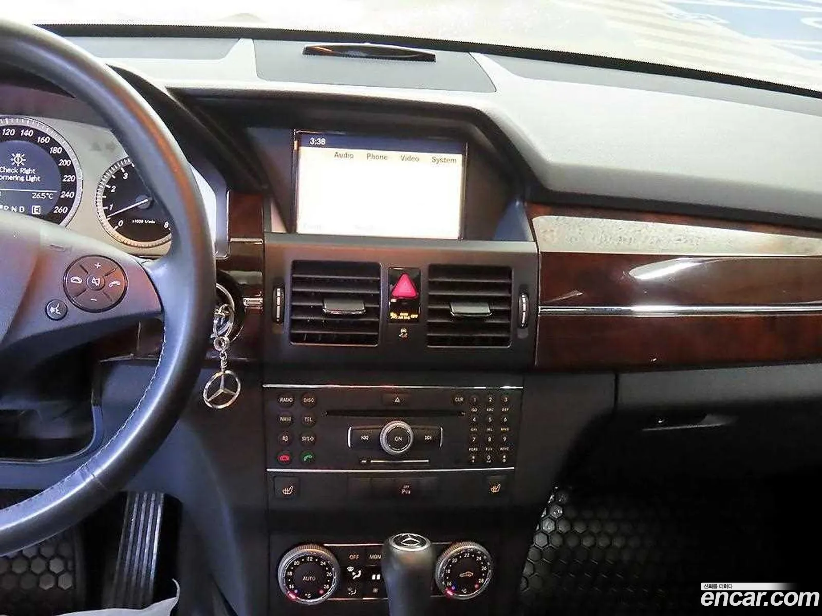 Mercedes-Benz GLK-Class X204 2011 — 6