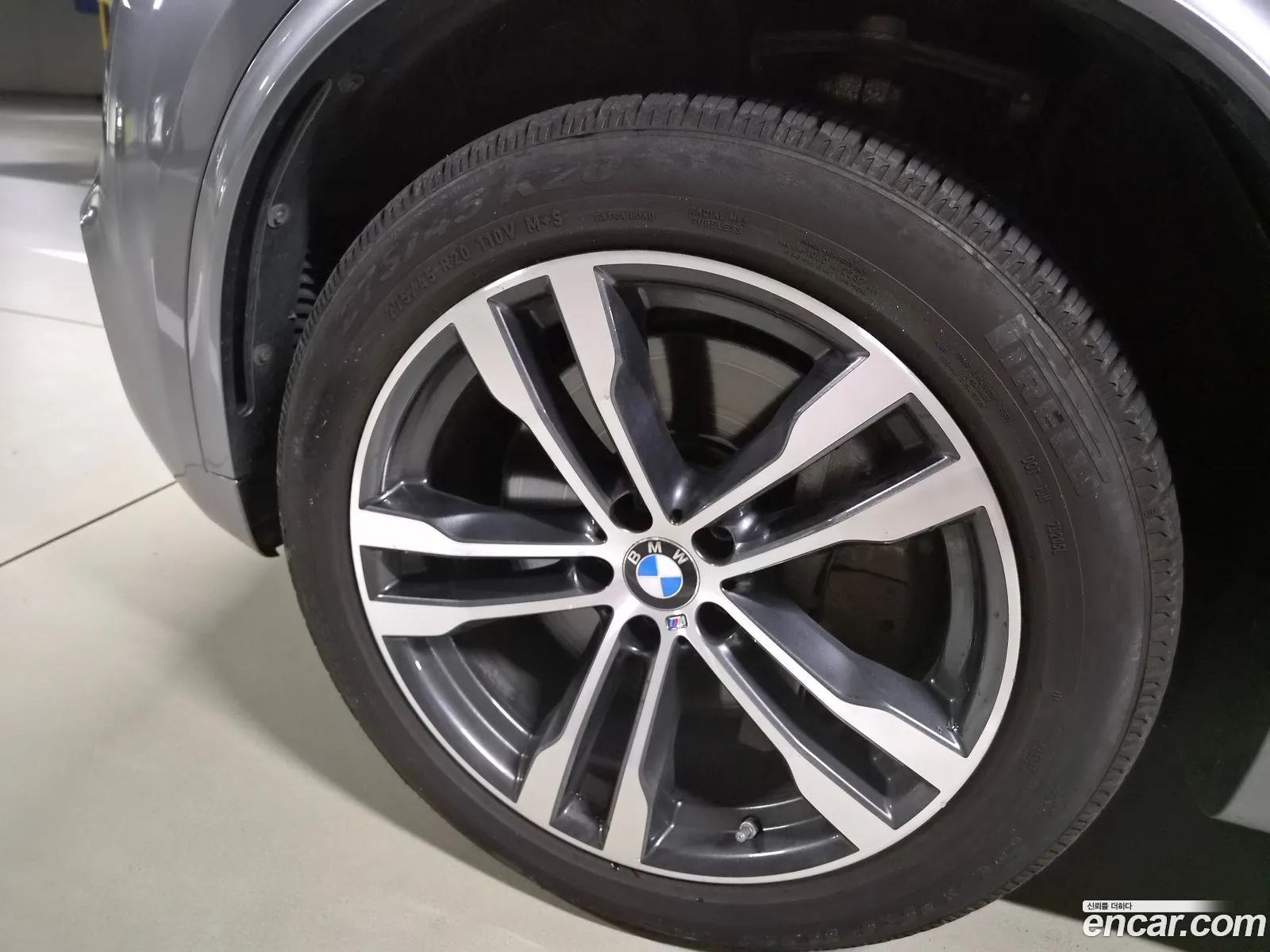 BMW X5 2015 — 10