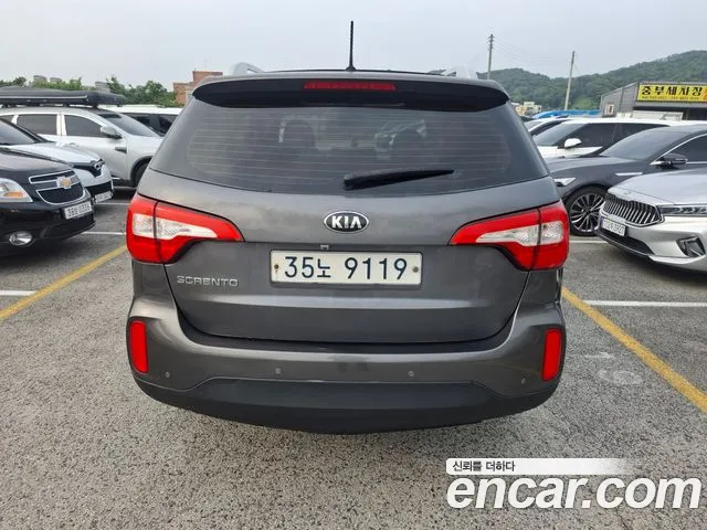 Kia Sorento R 2013 — 3