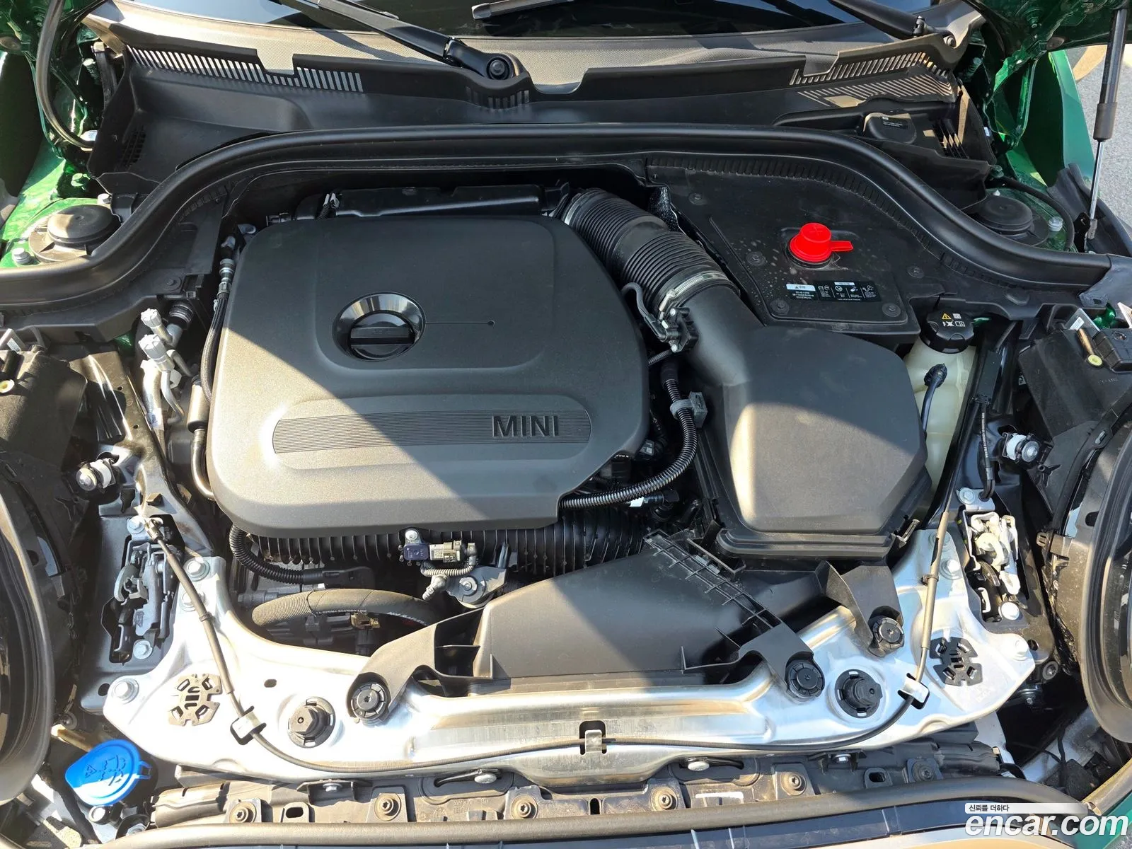 Mini Cooper S 2025 — 17