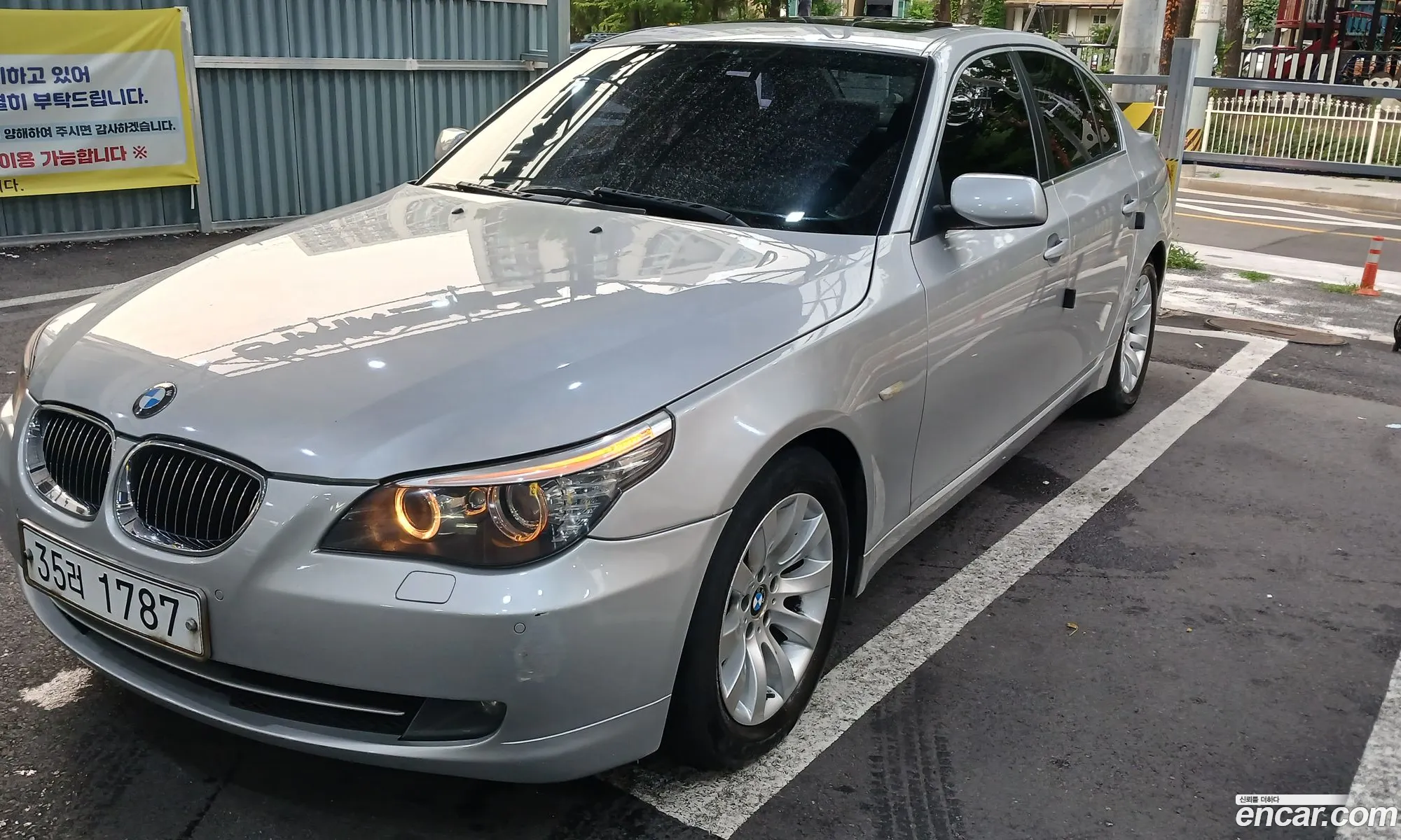 BMW 5 Series 2008 — 18