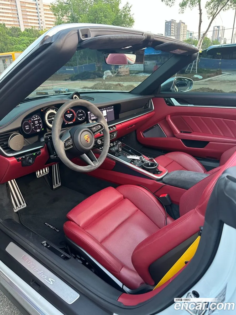 Porsche 911 2021 — 14