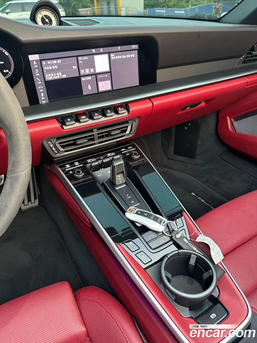 Porsche 911 2021 — 4