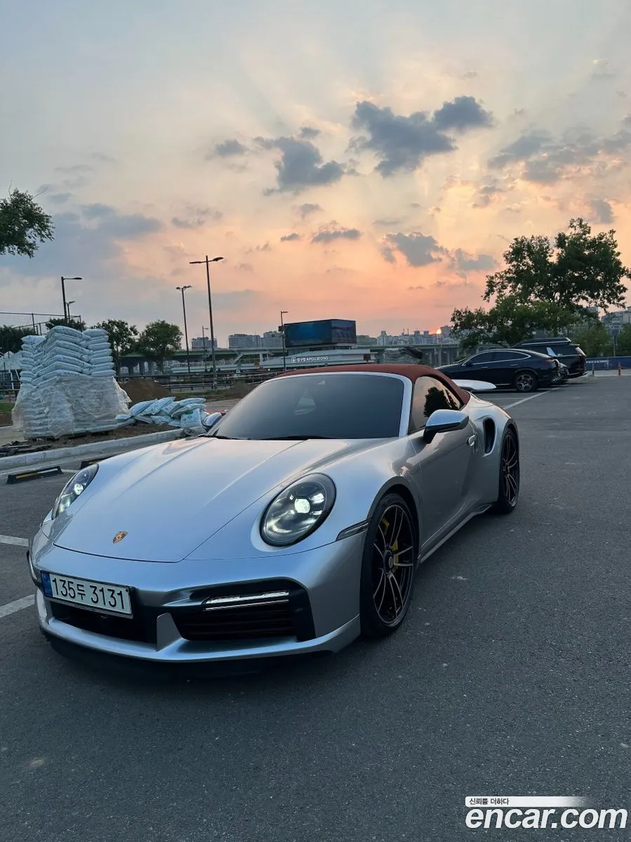 Porsche 911 2021 — 16