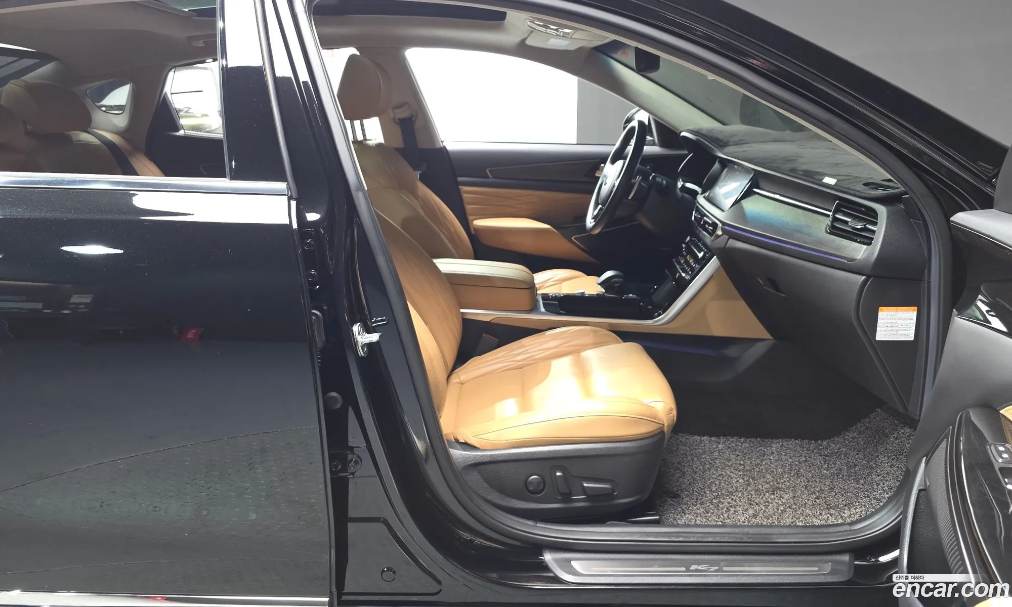 Kia K7 Premier Hybrid 2019 — 16