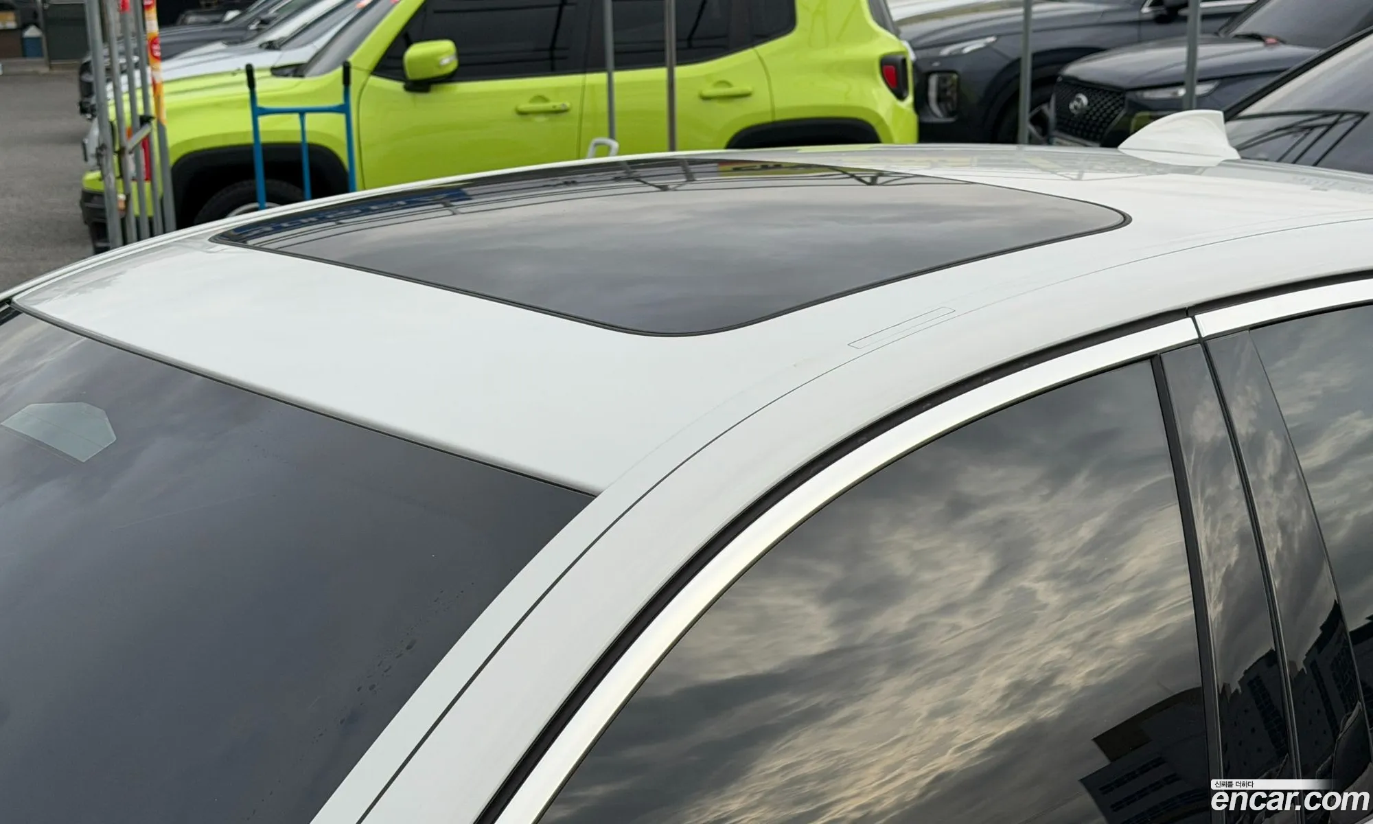 BMW 5 Series 2023 — 15