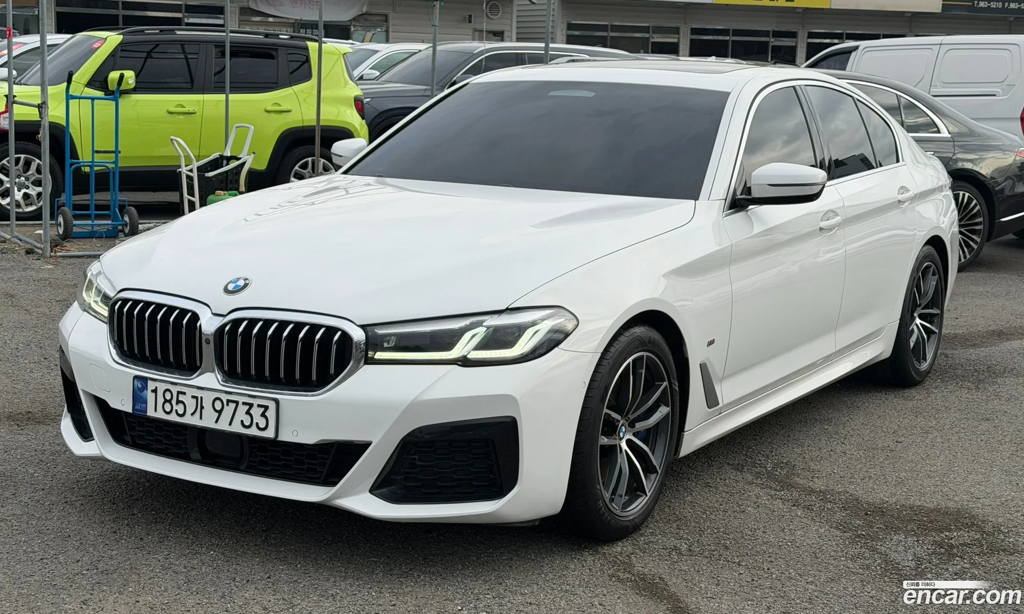 BMW 5 Series 2023 — 16
