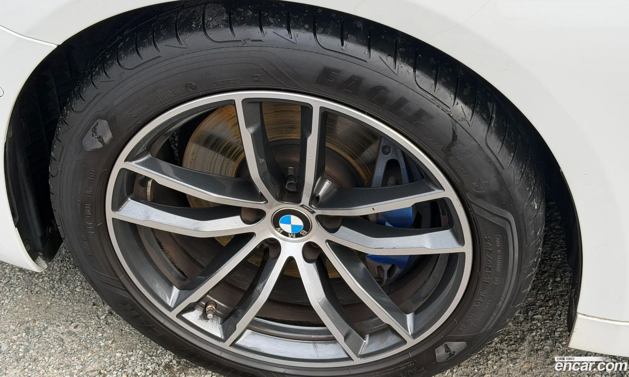 BMW 5 Series 2023 — 13