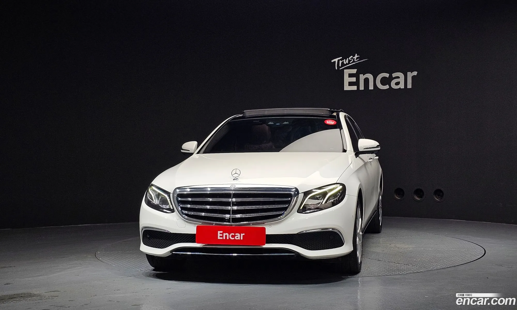 Mercedes-Benz E-Class W213 2017 WDDZF4KB7HA160755 — 5