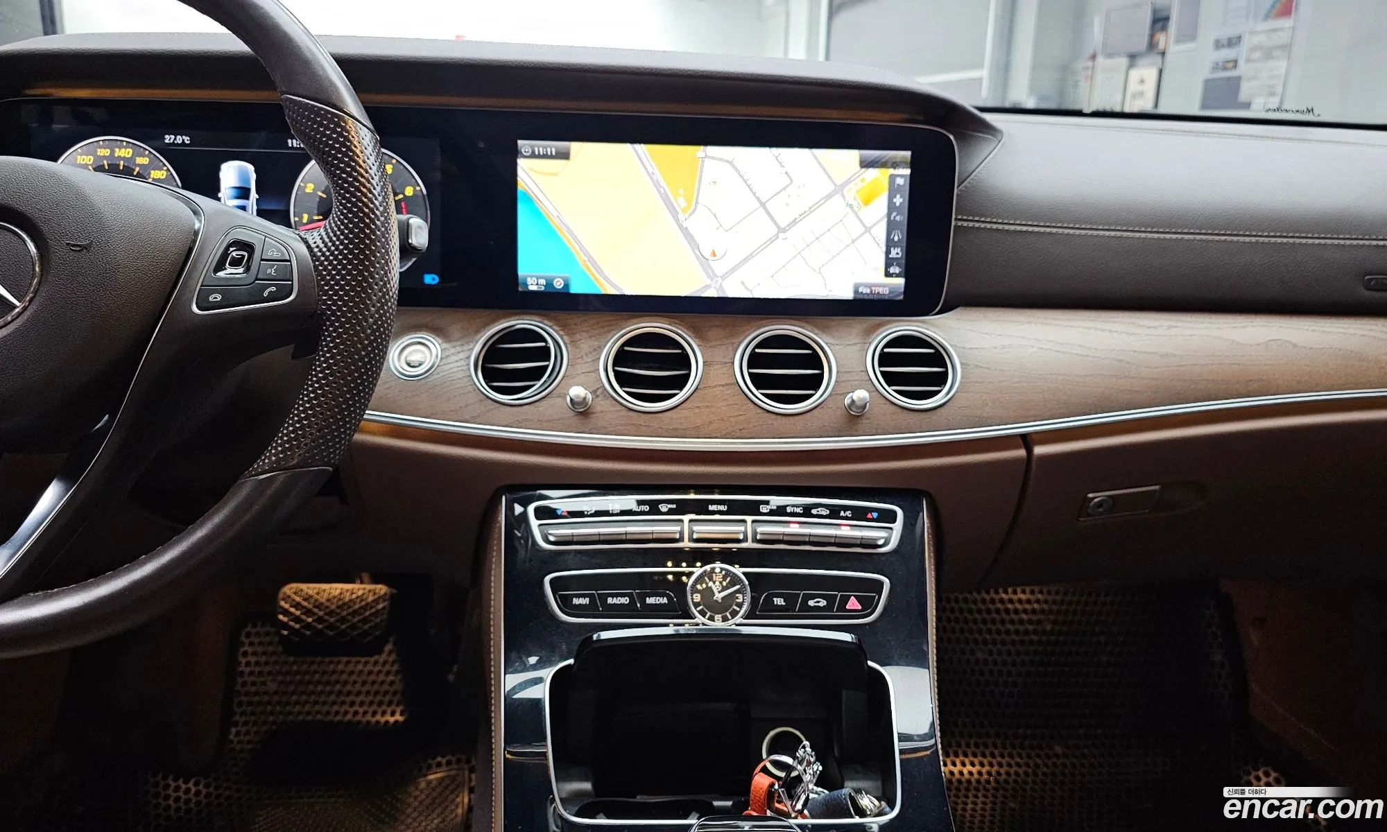 Mercedes-Benz E-Class W213 2017 WDDZF4KB7HA160755 — 7