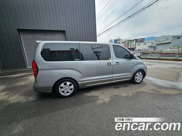Hyundai Grand Starex 2012 — 2