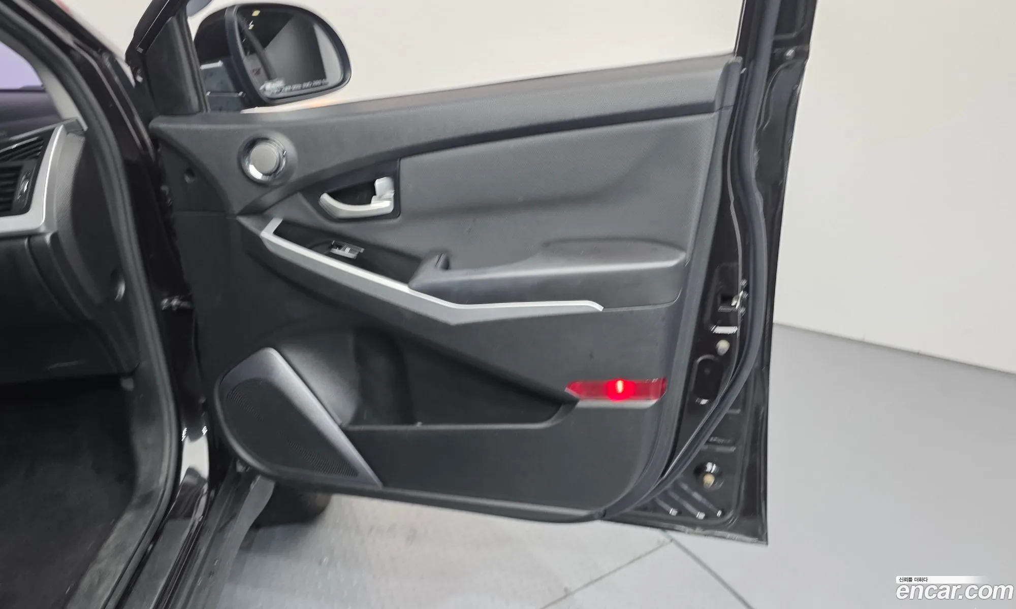 KG Mobility (SsangYong) Style Korando C 2018 — 5