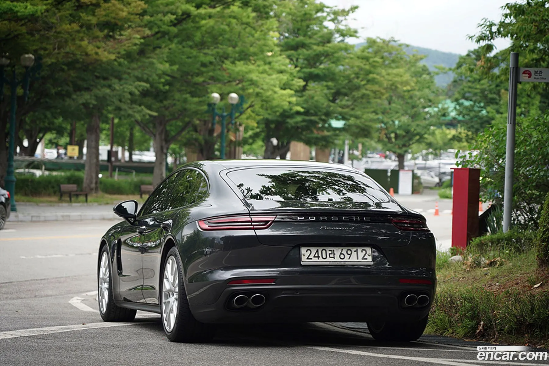 Porsche Panamera 2020 — 14