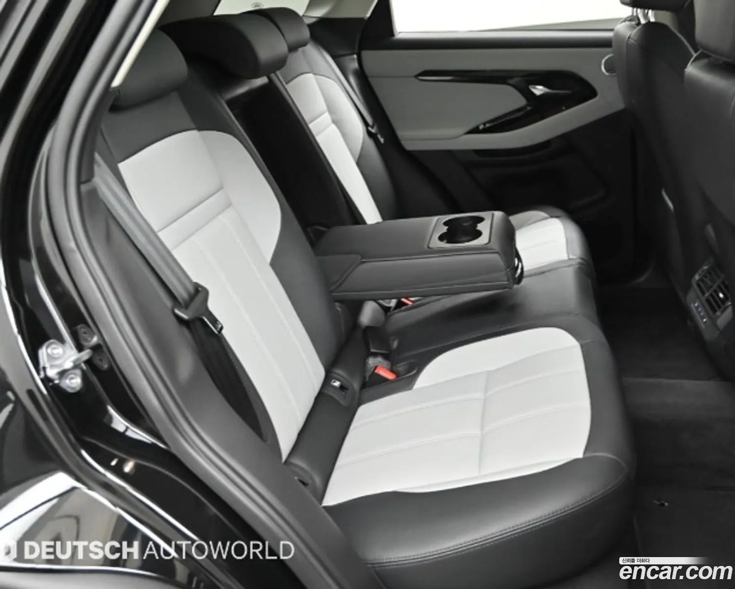 Land Rover Range Rover Evoque 2025 — 14