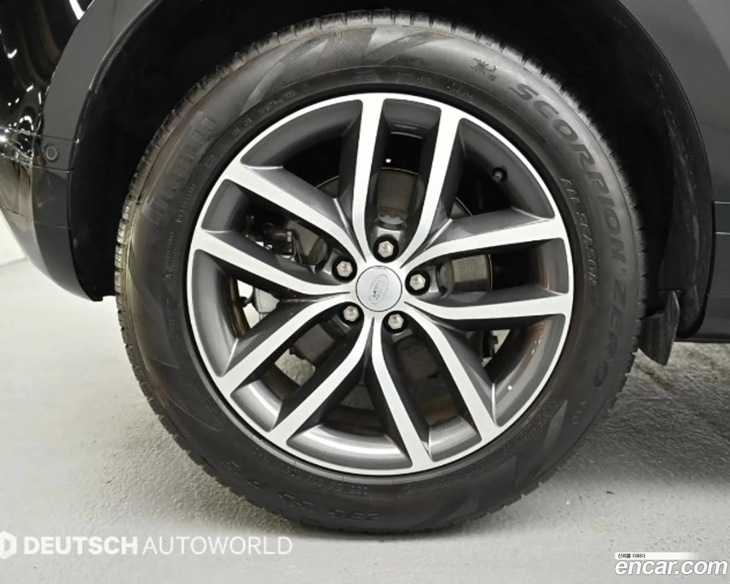 Land Rover Range Rover Evoque 2025 — 5