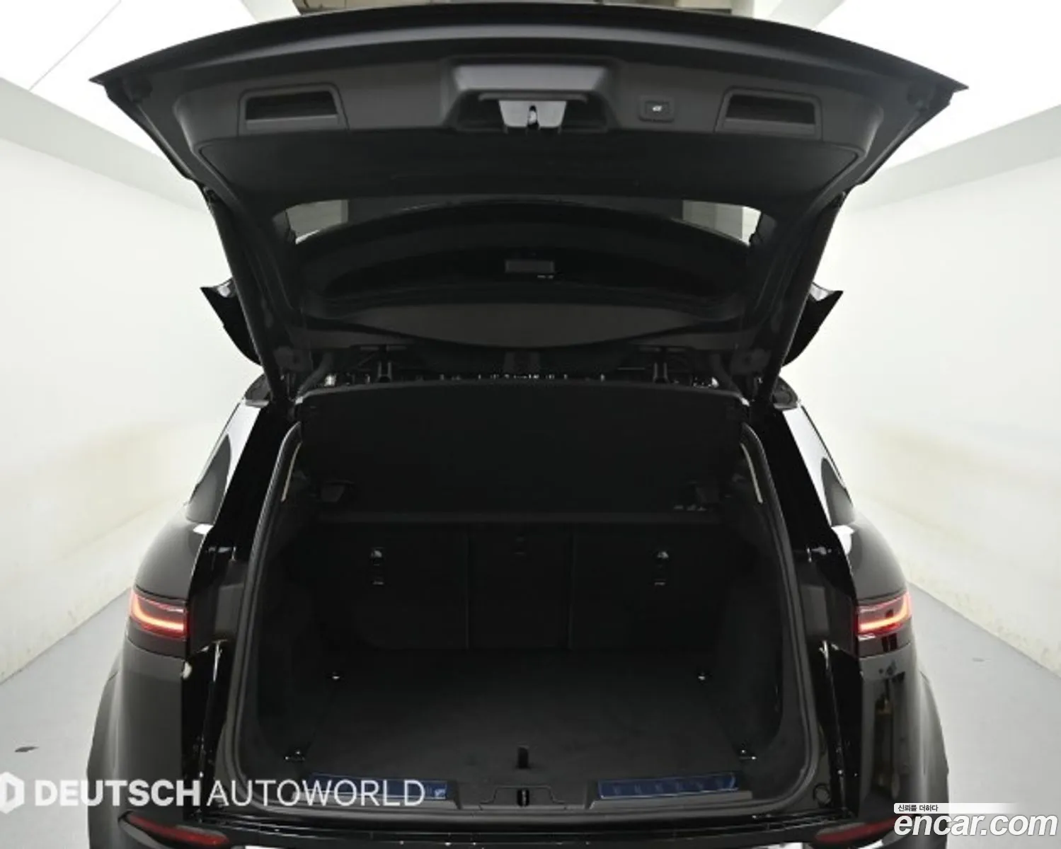Land Rover Range Rover Evoque 2025 — 6