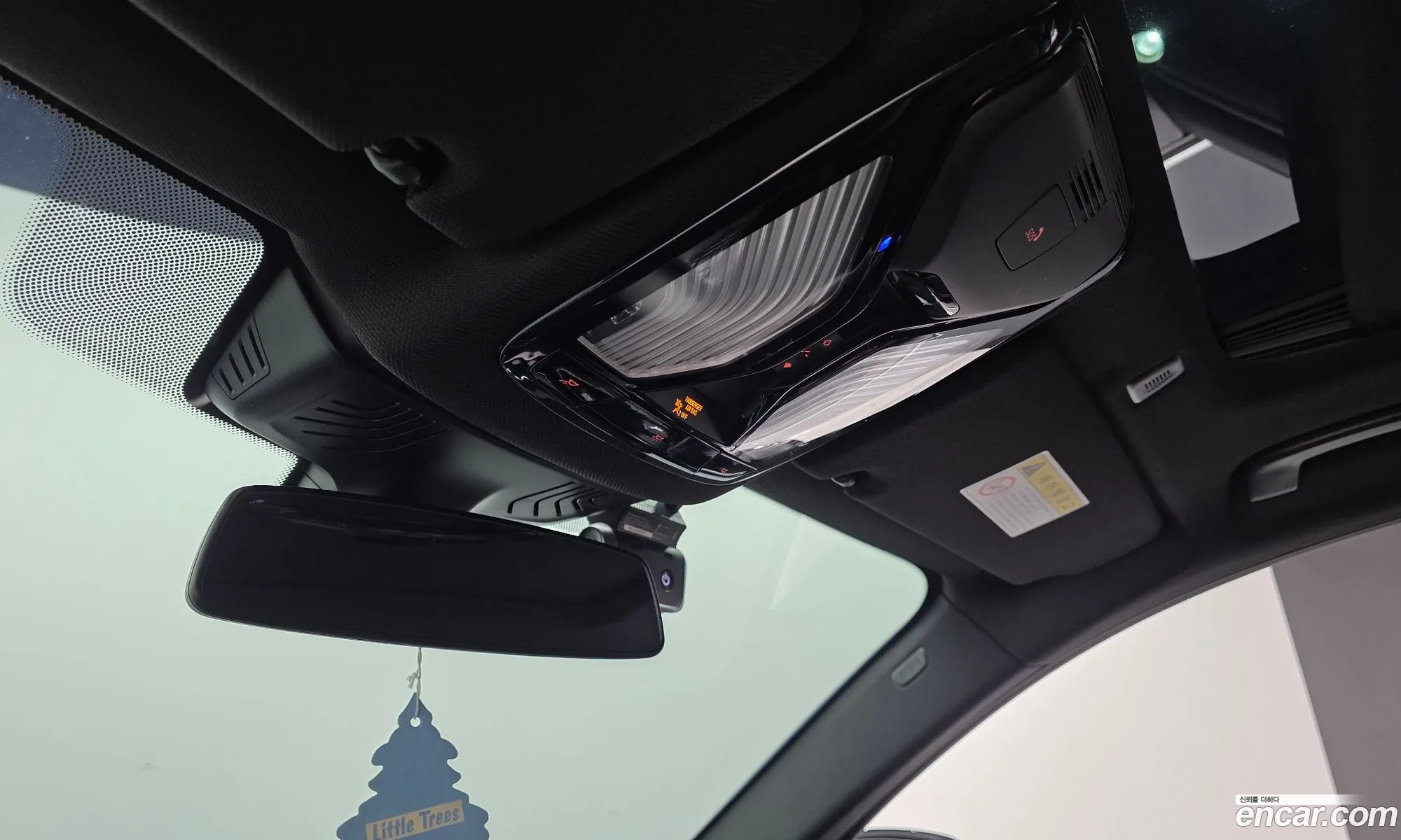BMW 5 Series 2019 WBAJD3102KWW50681 — 13