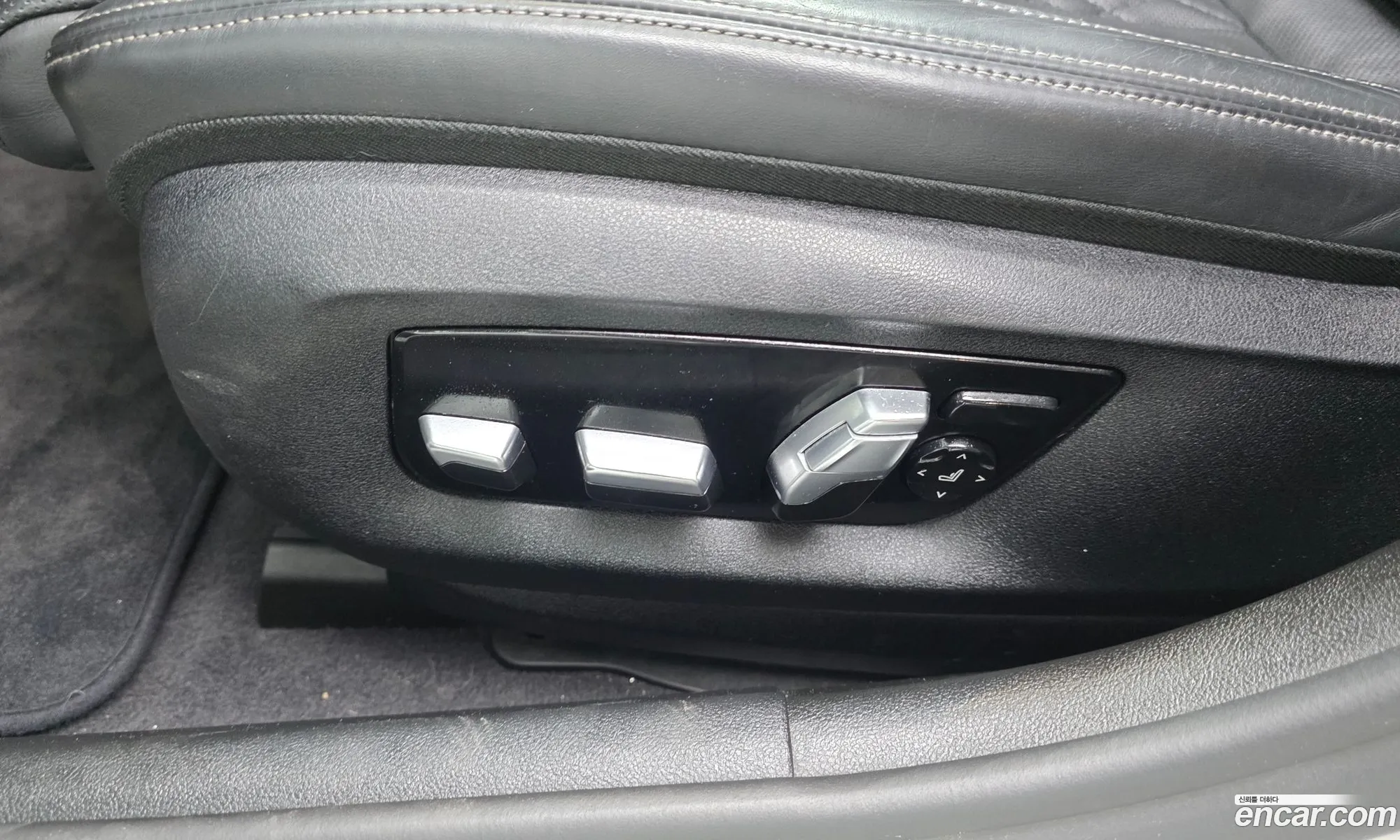 BMW 5 Series 2019 WBAJD3102KWW50681 — 23